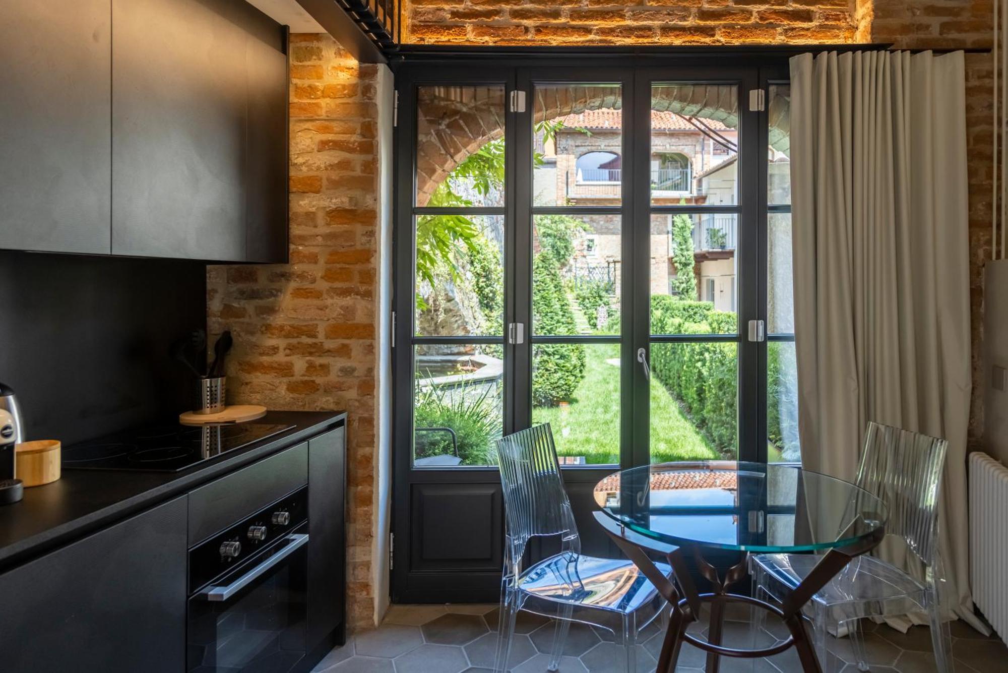 Palazzo Fauzone Relais Bed & Breakfast มอนโดวี ภายนอก รูปภาพ